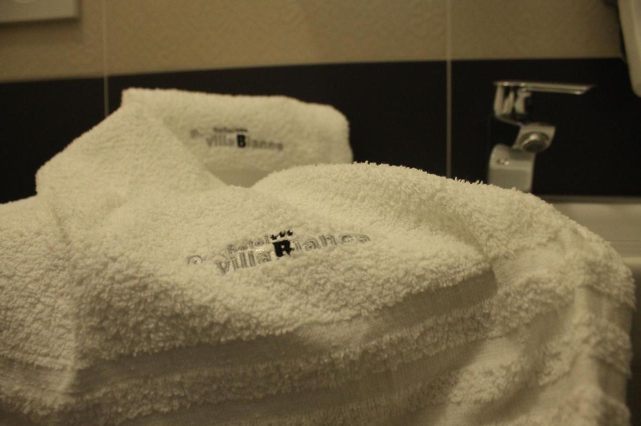 Villa Bianca Hotel & Spa San Salvo Bagian luar foto