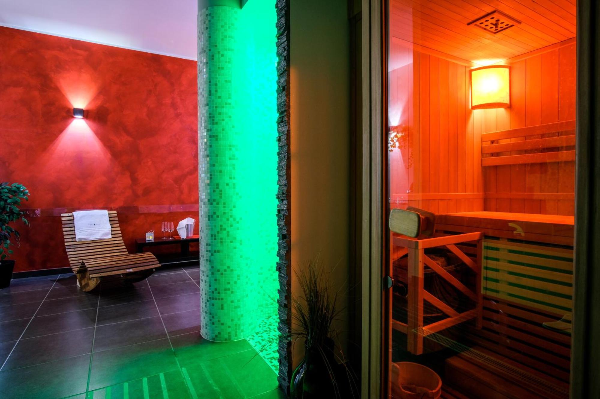 Villa Bianca Hotel & Spa San Salvo Bagian luar foto